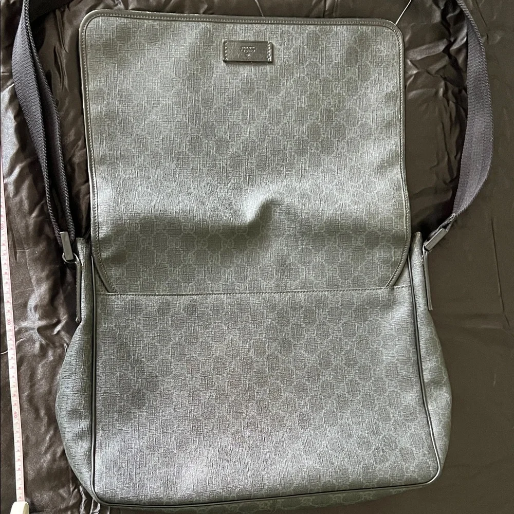 Gucci Dark Gray Monogram Messenger Bag - Picture 7 of 12